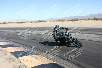 media/Dec-01-2025-Moto Forza (Mon) [[2daa91e15f]]/2-Intermediate Group/Session 4 (Turn 10 Inside)/